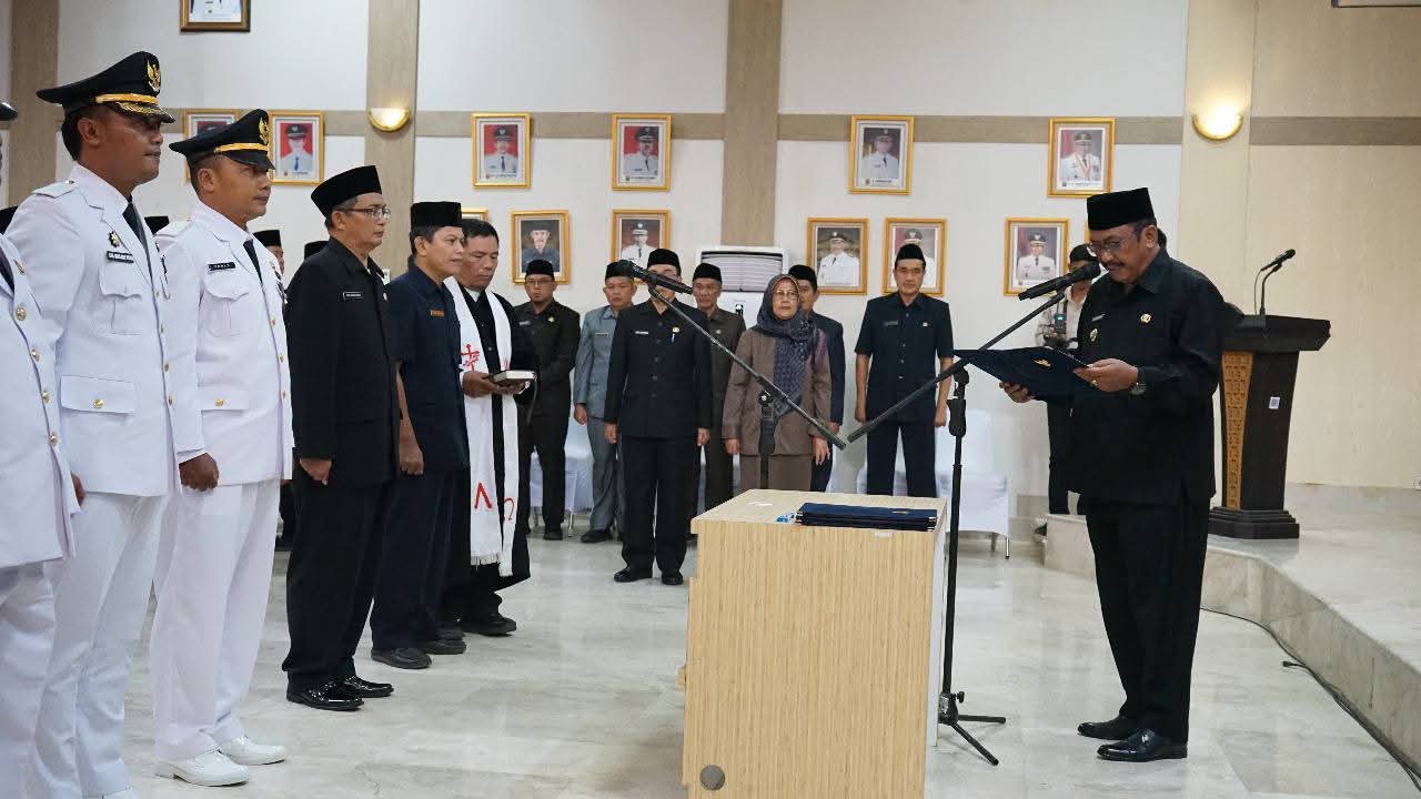 Rotasi Besar-besaran di Pemkab Sukabumi, Berikut Nama 25 Pejabat yang Dilantik Bupati